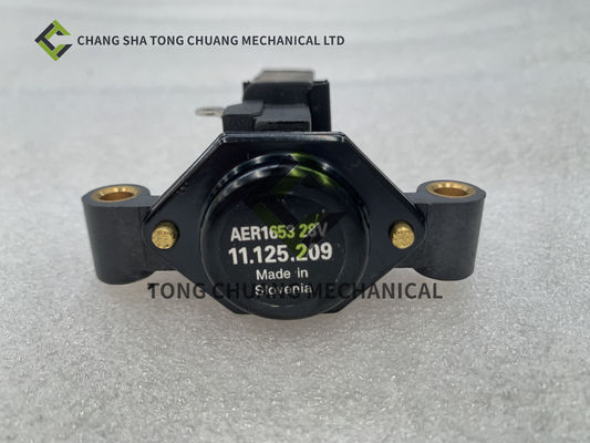 DEUTZ เครื่องกํากับความกระตุ้น เครื่องกํากับความกระตุ้นใหม่ 11.125.209 AER1653 สําหรับ Iskra 28V